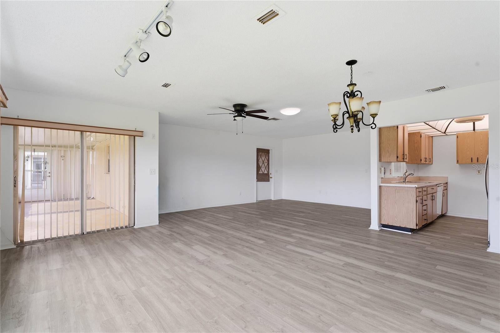 GLOUCESTER D CONDO - Residential