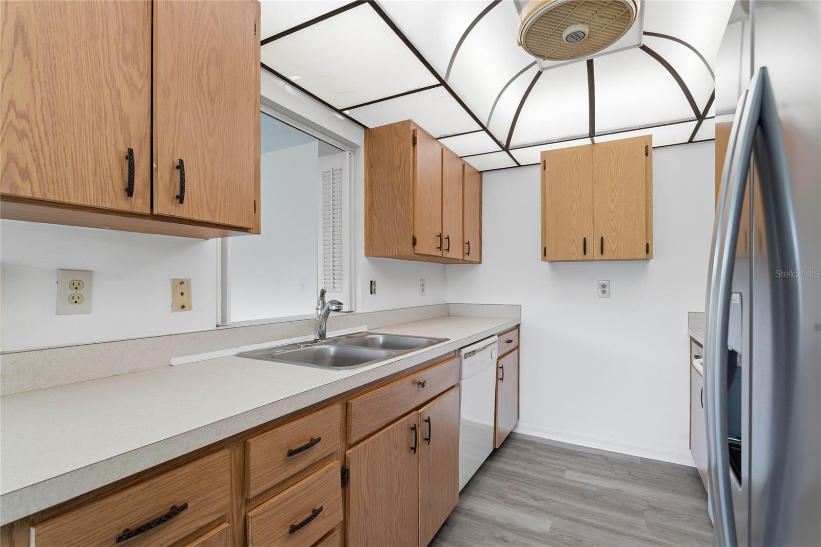 GLOUCESTER D CONDO - Residential