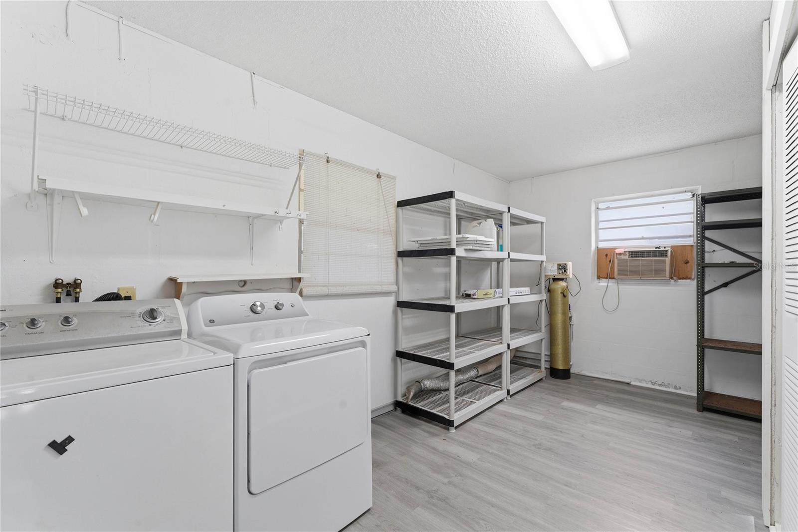 GLOUCESTER D CONDO - Residential