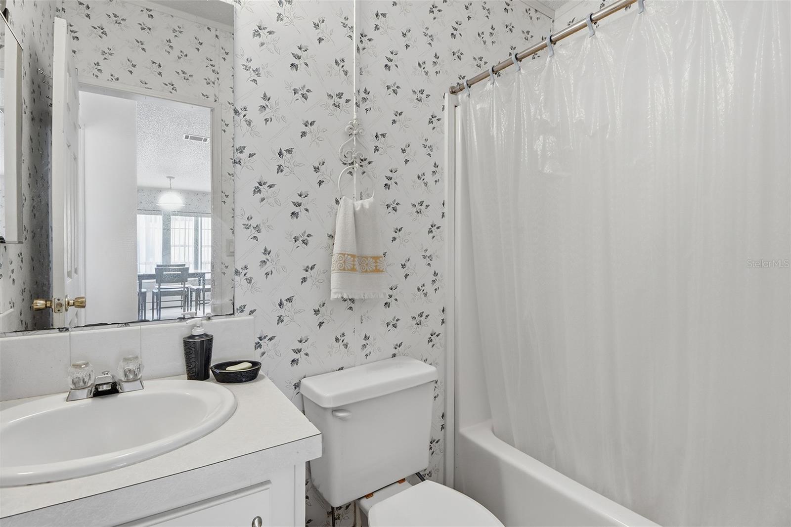 COUNTRYSIDE LAKES ADD 01 - Residential