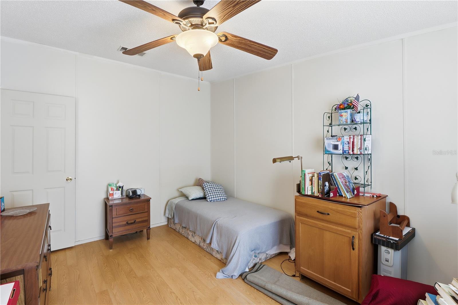 COUNTRYSIDE LAKES ADD 01 - Residential