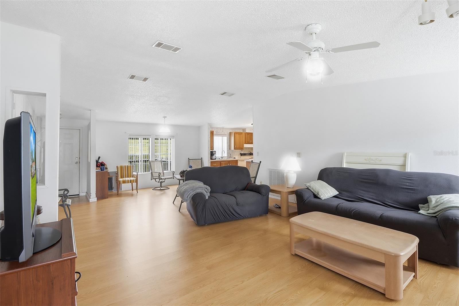 COUNTRYSIDE LAKES ADD 01 - Residential