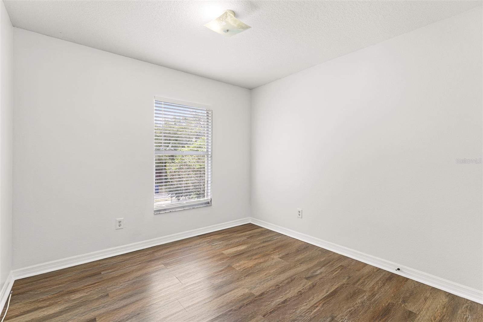 GRANT PARK - Residential Income