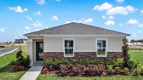 Photo of 5514 Stable Mate Drive, Apopka, FL 32712 (MLS # O6382397)