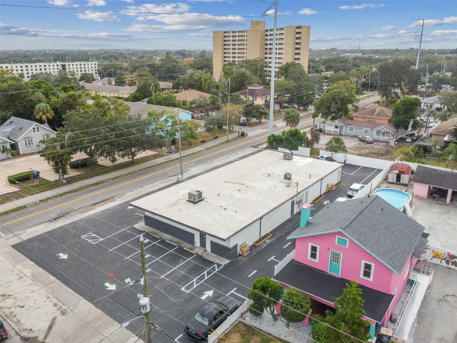 MAGNOLIA PARK - Commercial Sale