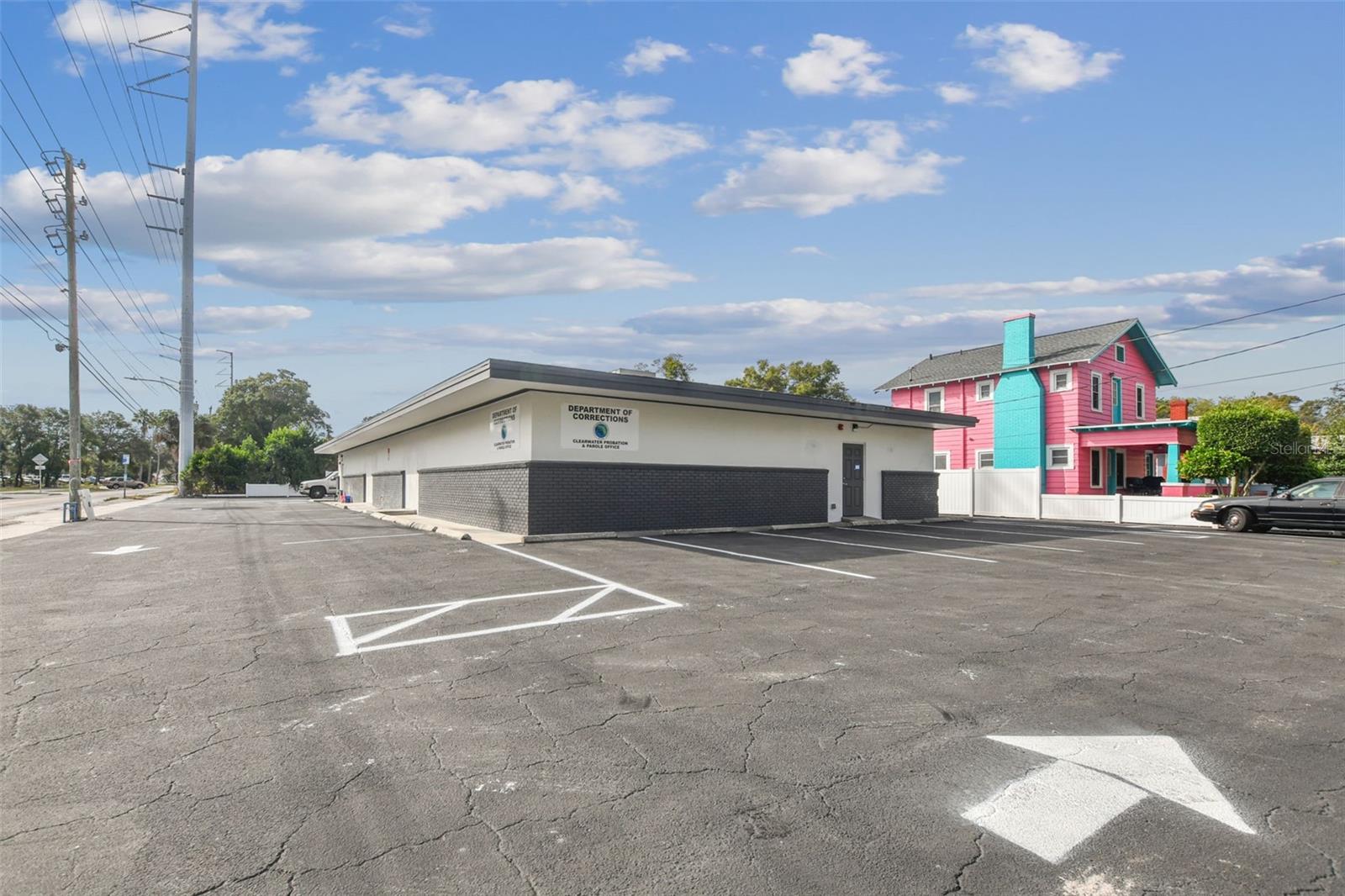 MAGNOLIA PARK - Commercial Sale