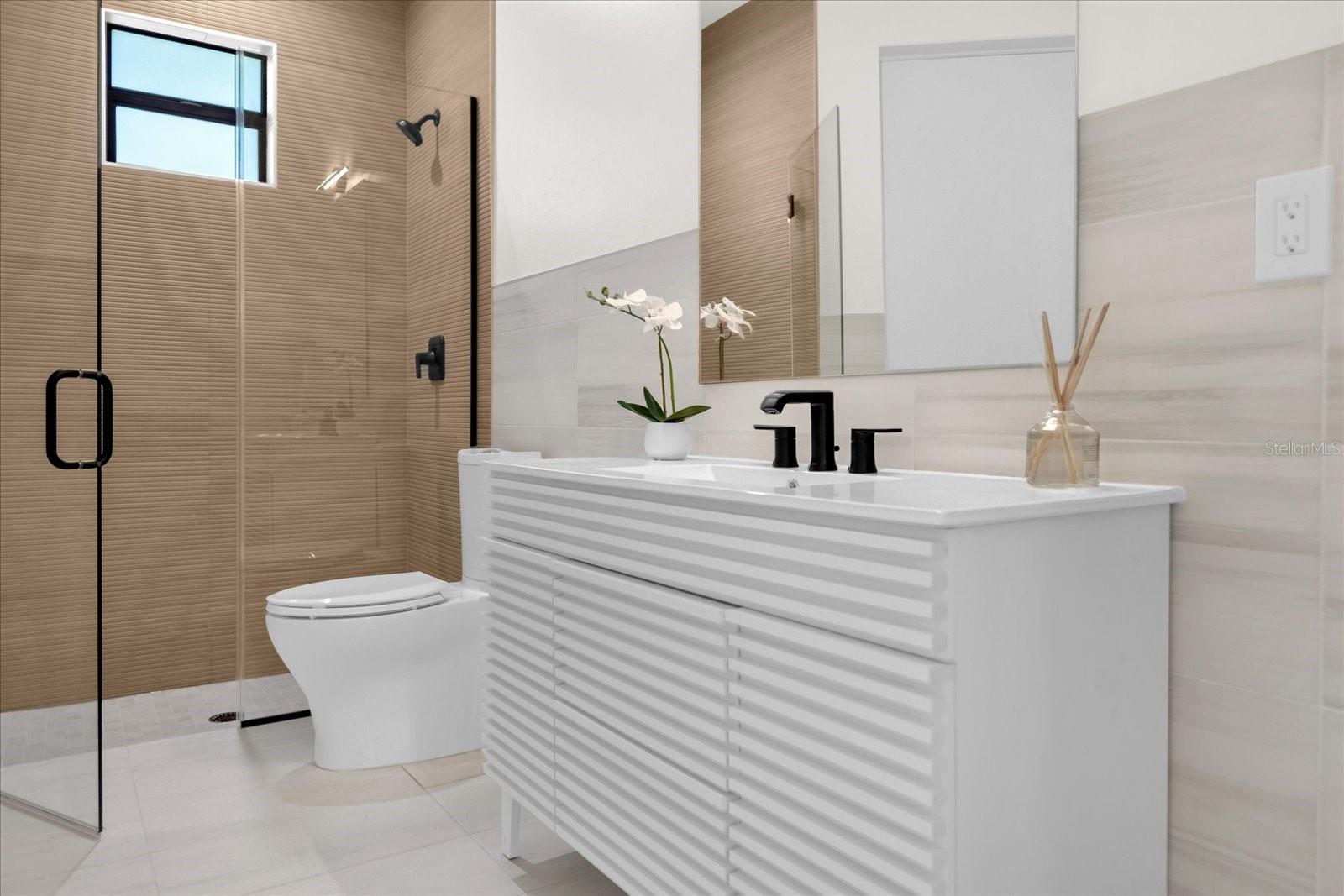 ROTONDA PINE VALLEY - Residential