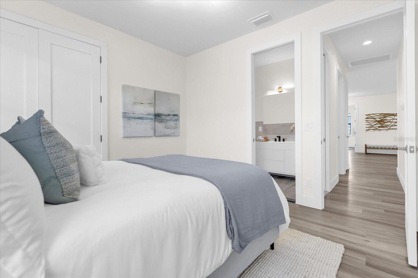 ROTONDA PINE VALLEY - Residential