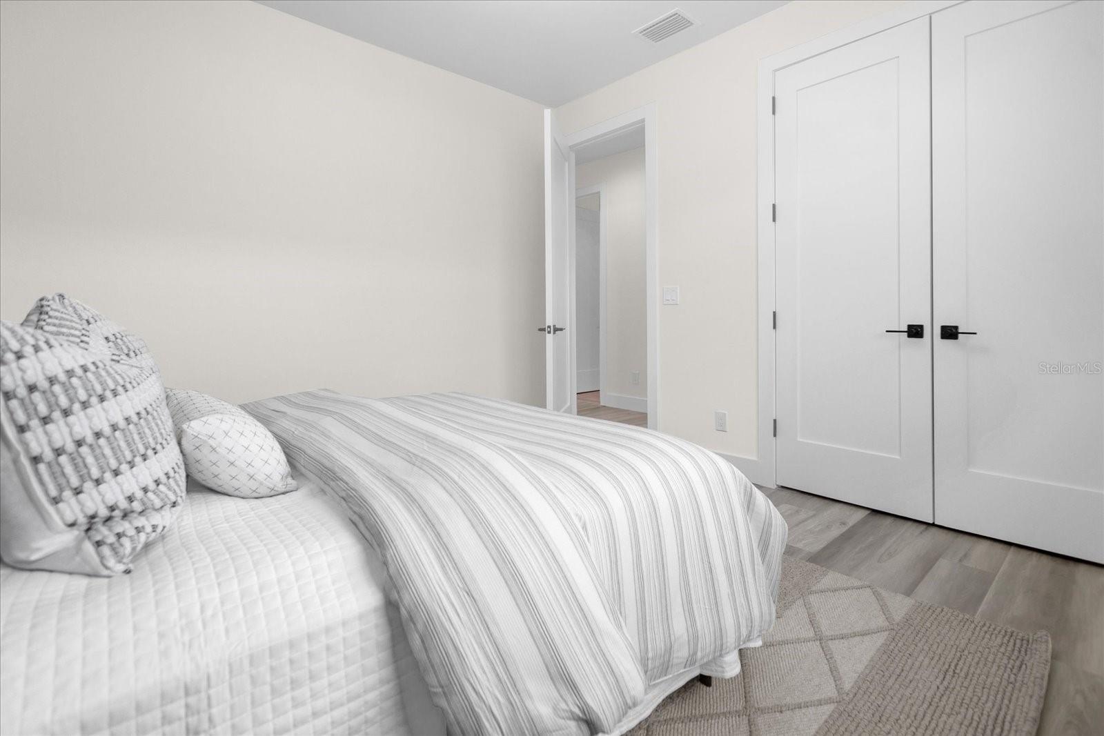 ROTONDA PINE VALLEY - Residential