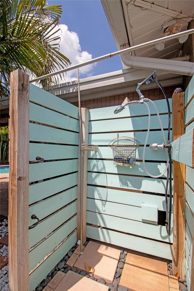 BLOSSOM LAKE VILLAGE SEC 3 - Residential