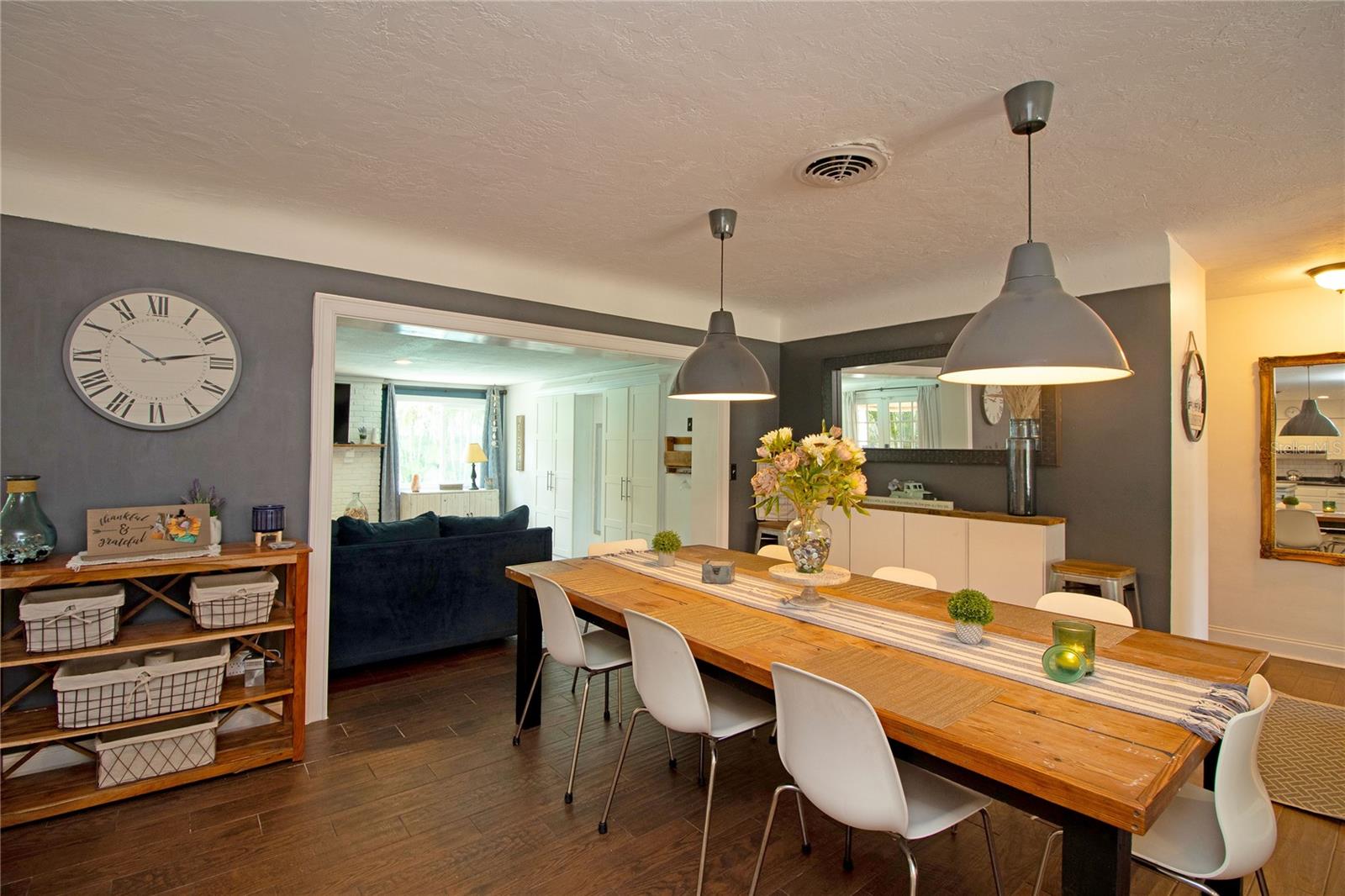 BLOSSOM LAKE VILLAGE SEC 3 - Residential