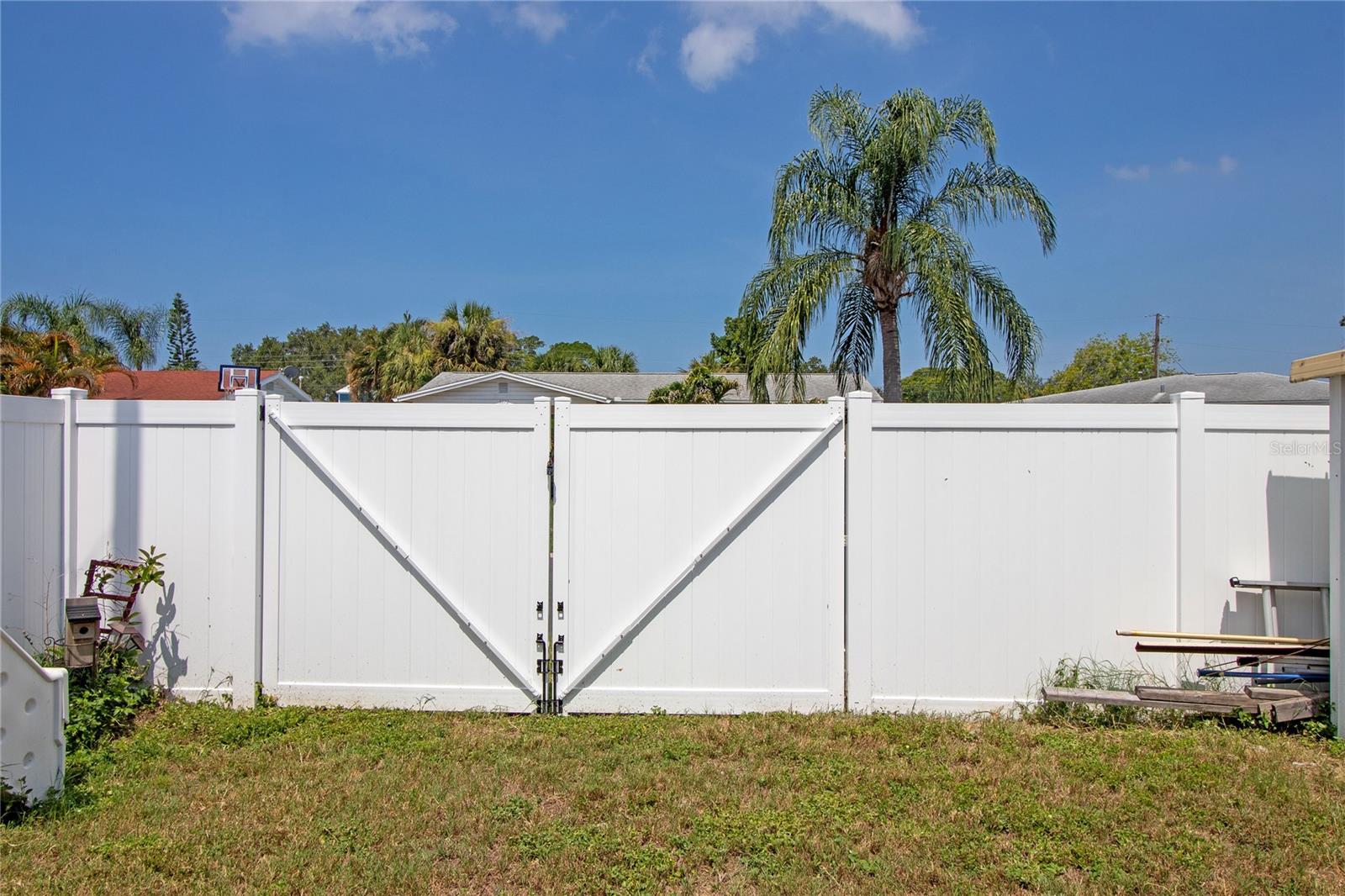 BLOSSOM LAKE VILLAGE SEC 3 - Residential