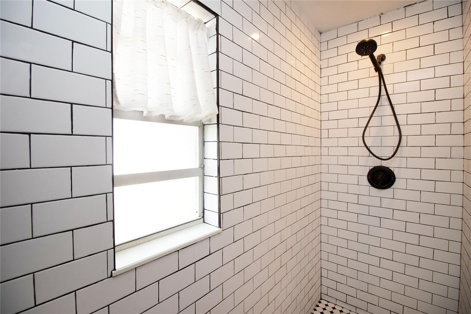 BLOSSOM LAKE VILLAGE SEC 3 - Residential