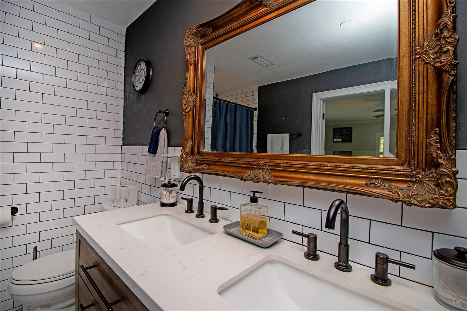 BLOSSOM LAKE VILLAGE SEC 3 - Residential