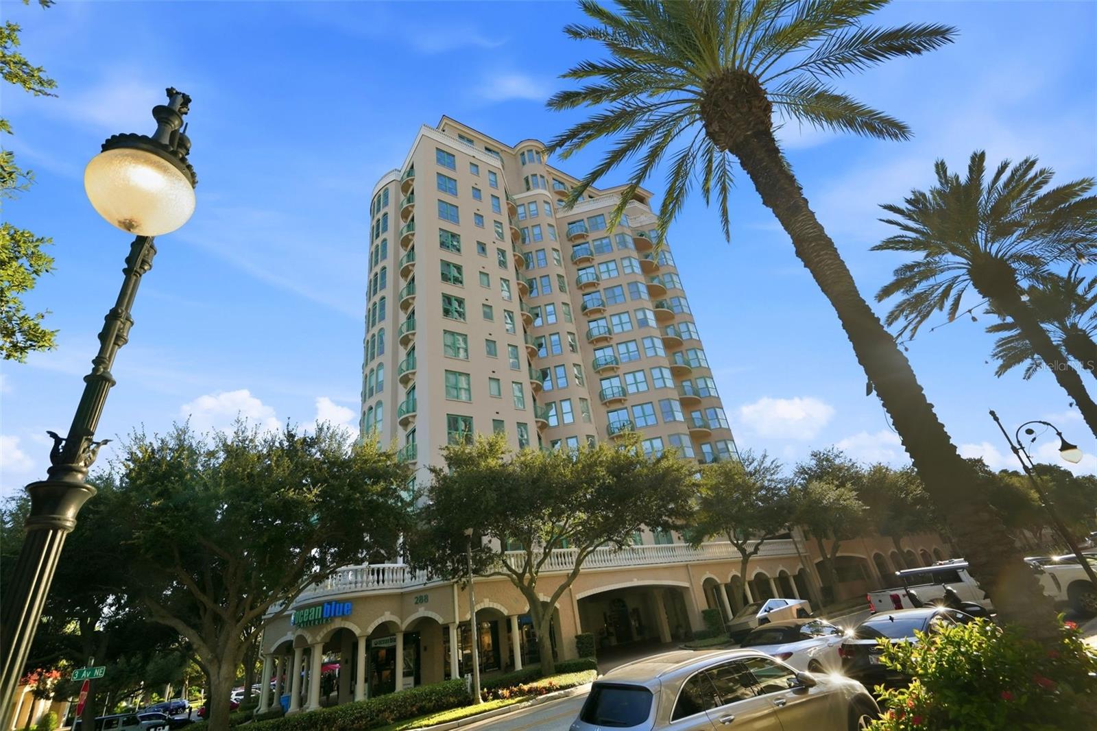 288 BEACH DRIVE NE 10B