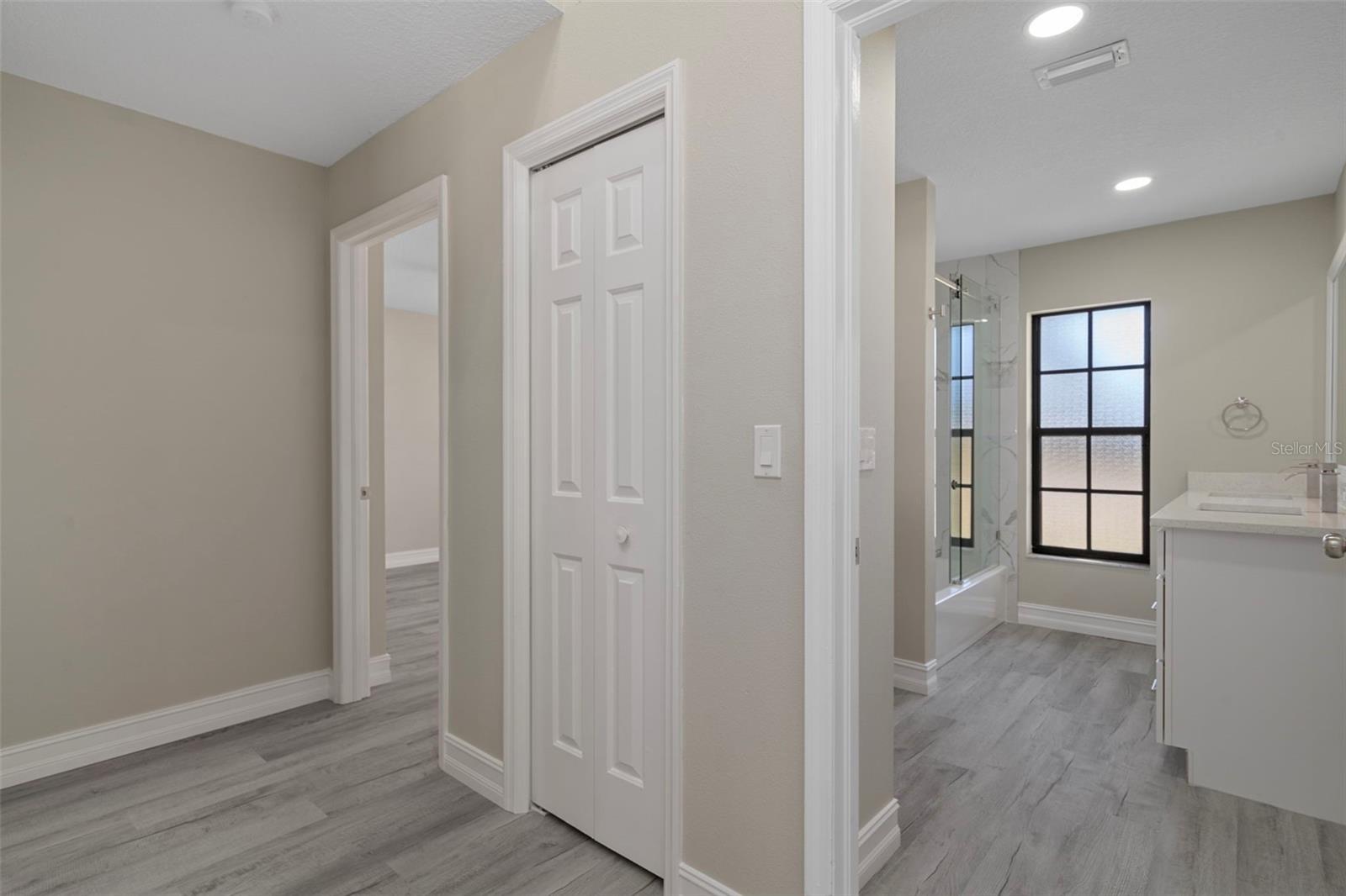 PRESTON HOLLOW - Residential