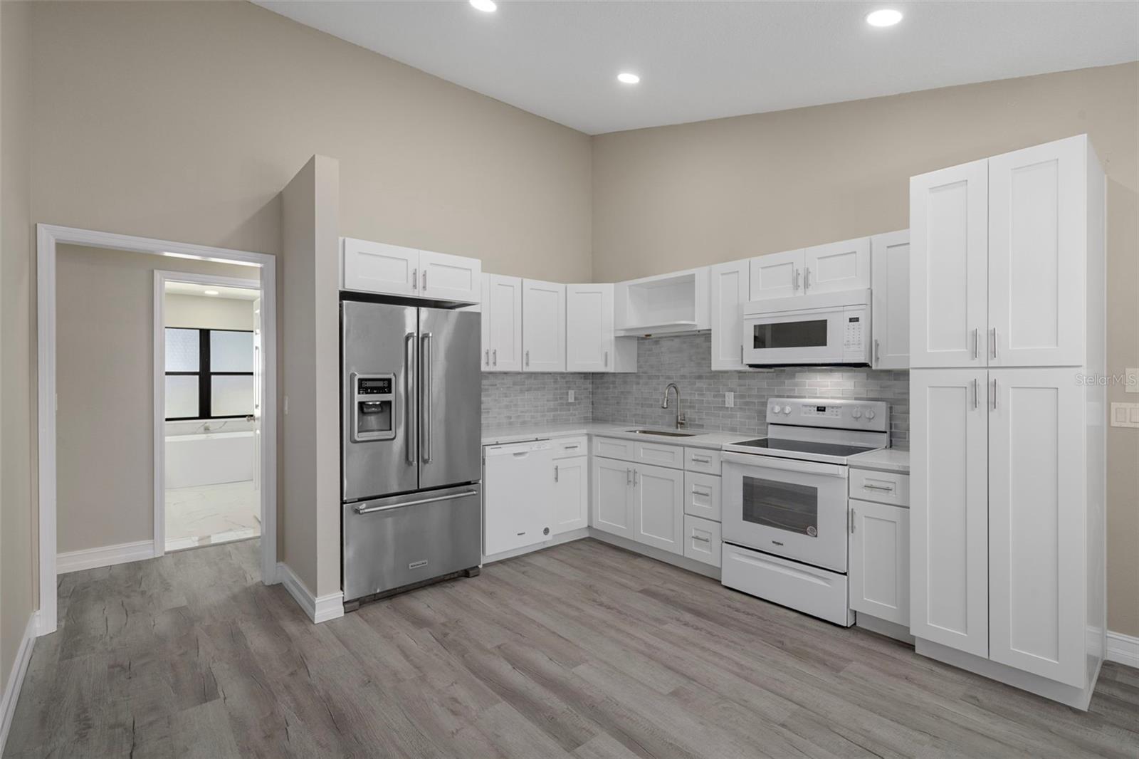 PRESTON HOLLOW - Residential