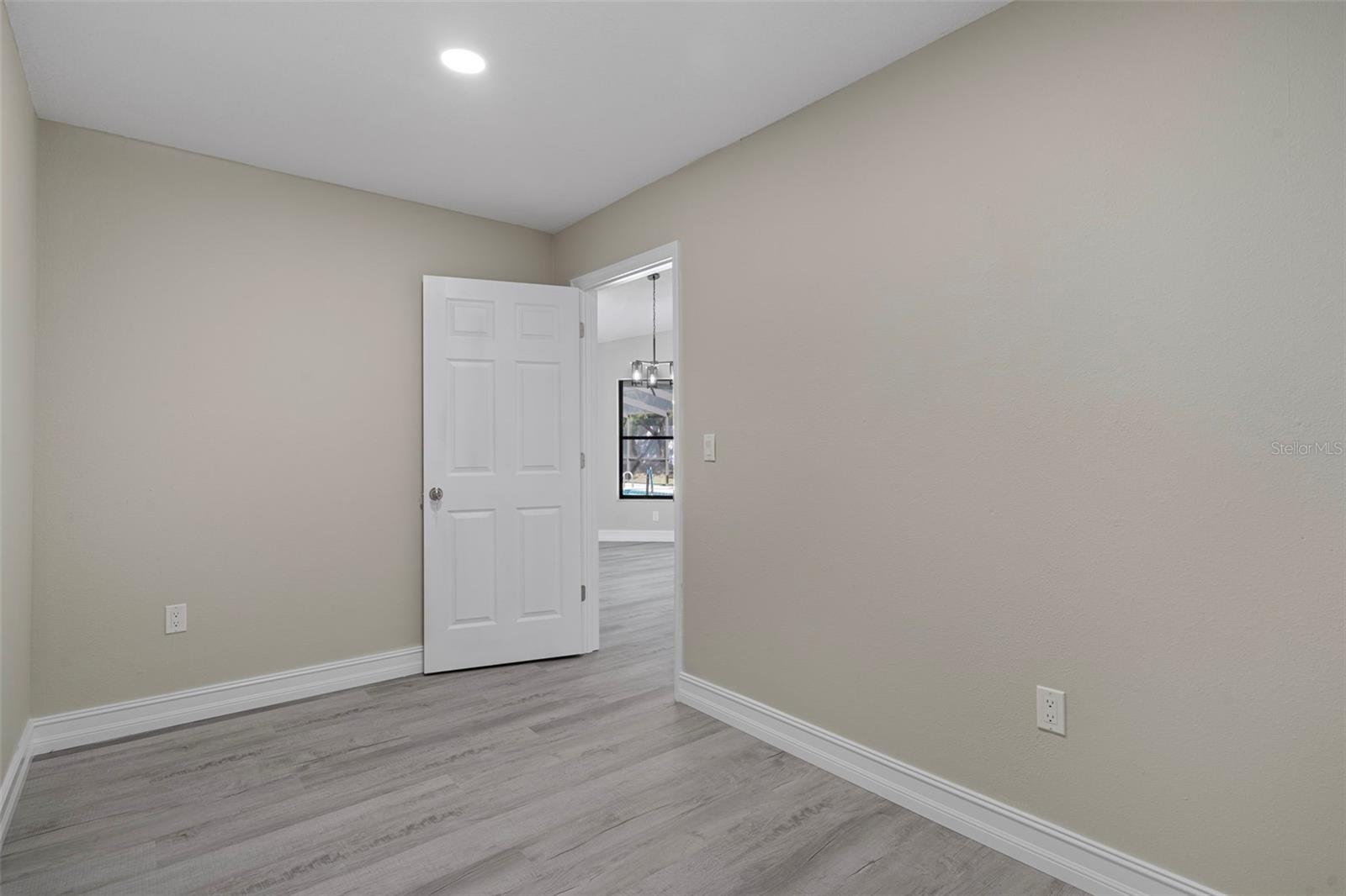 PRESTON HOLLOW - Residential