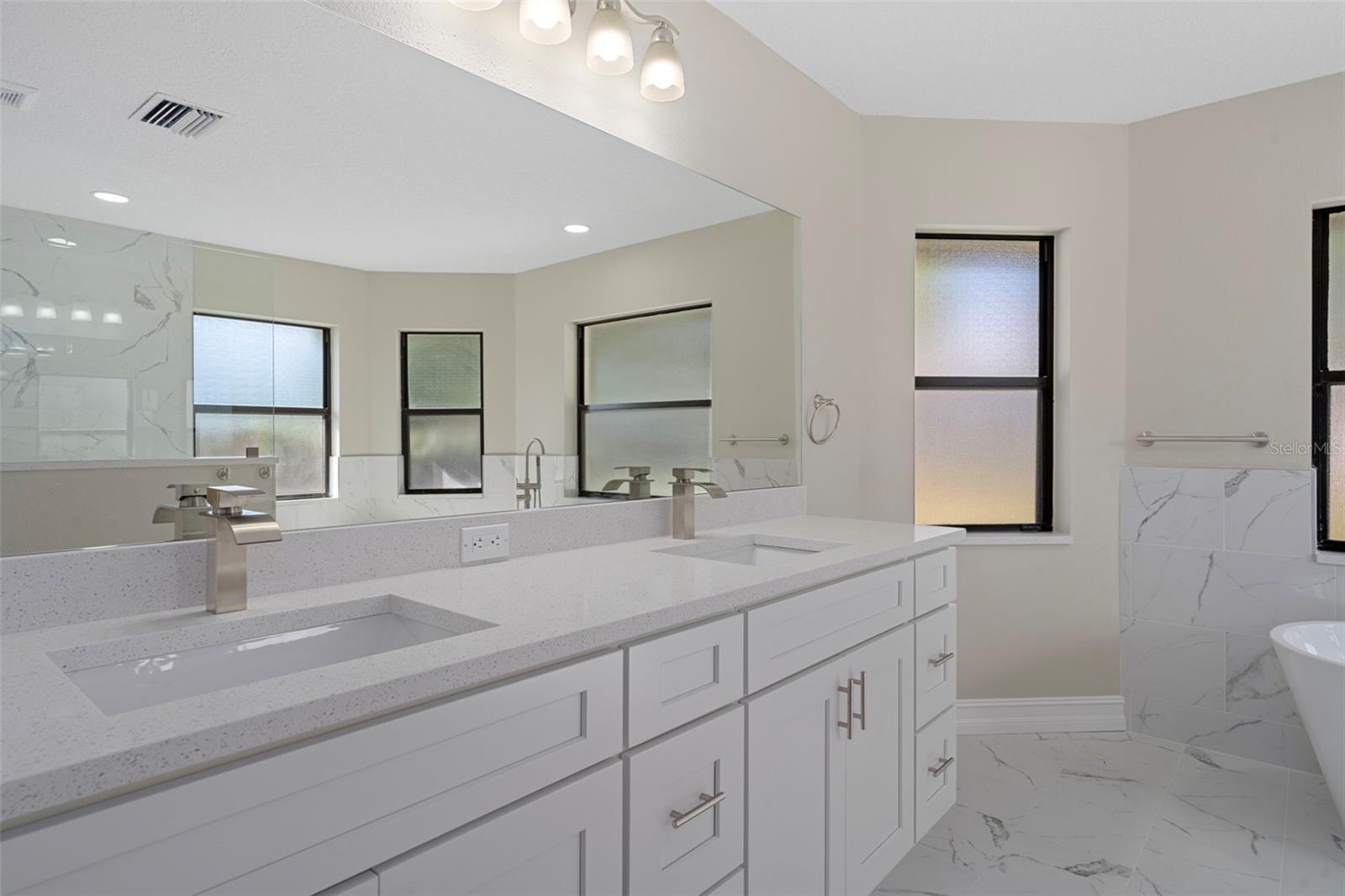 PRESTON HOLLOW - Residential