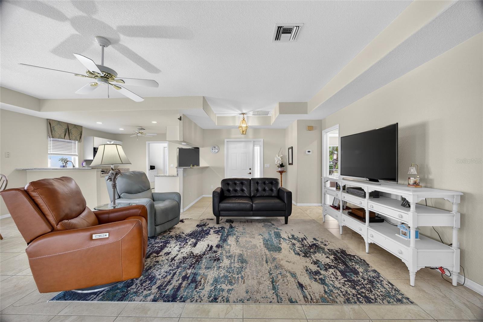 SEMINOLE LAKES PH 01 - Residential