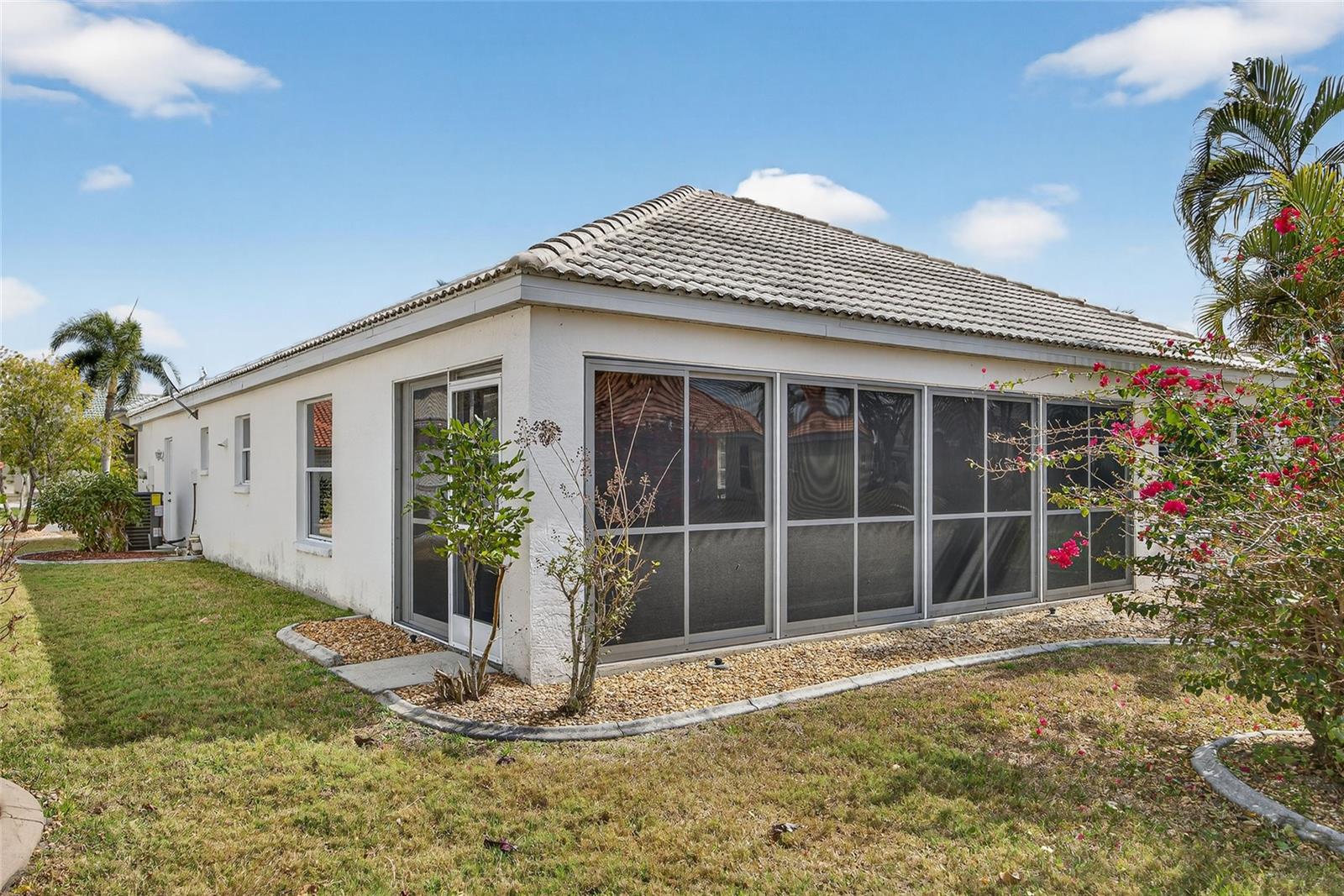 SEMINOLE LAKES PH 01 - Residential