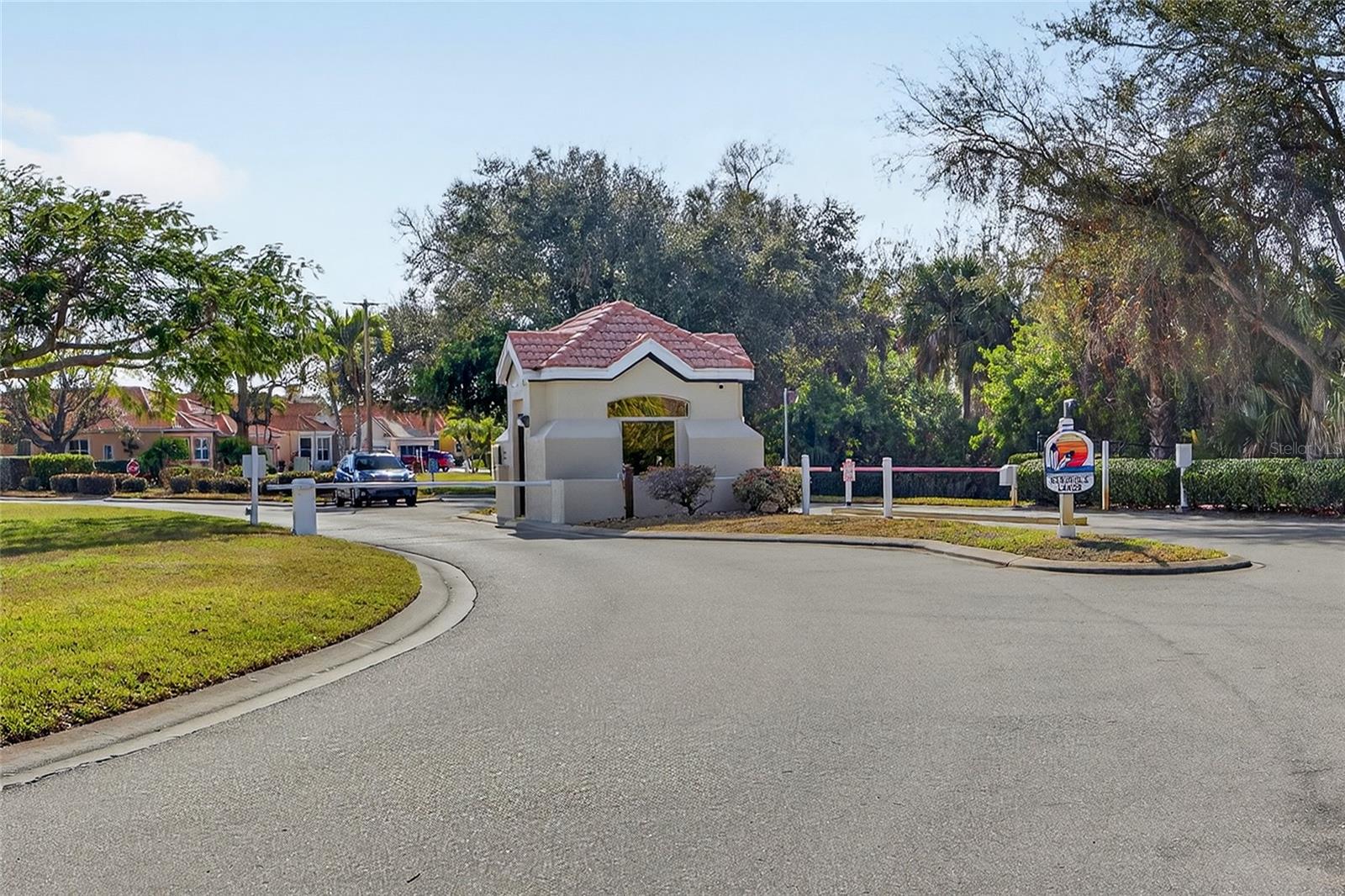 SEMINOLE LAKES PH 01 - Residential