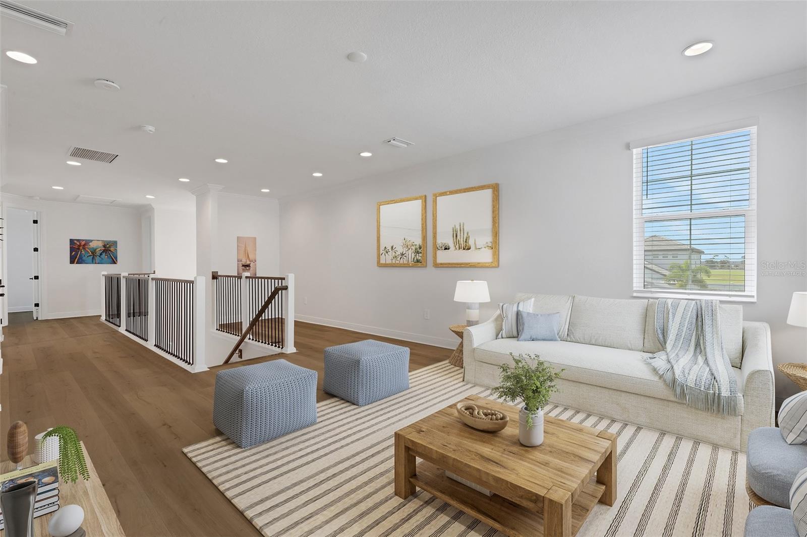 1669 LUGANO CIRCLE