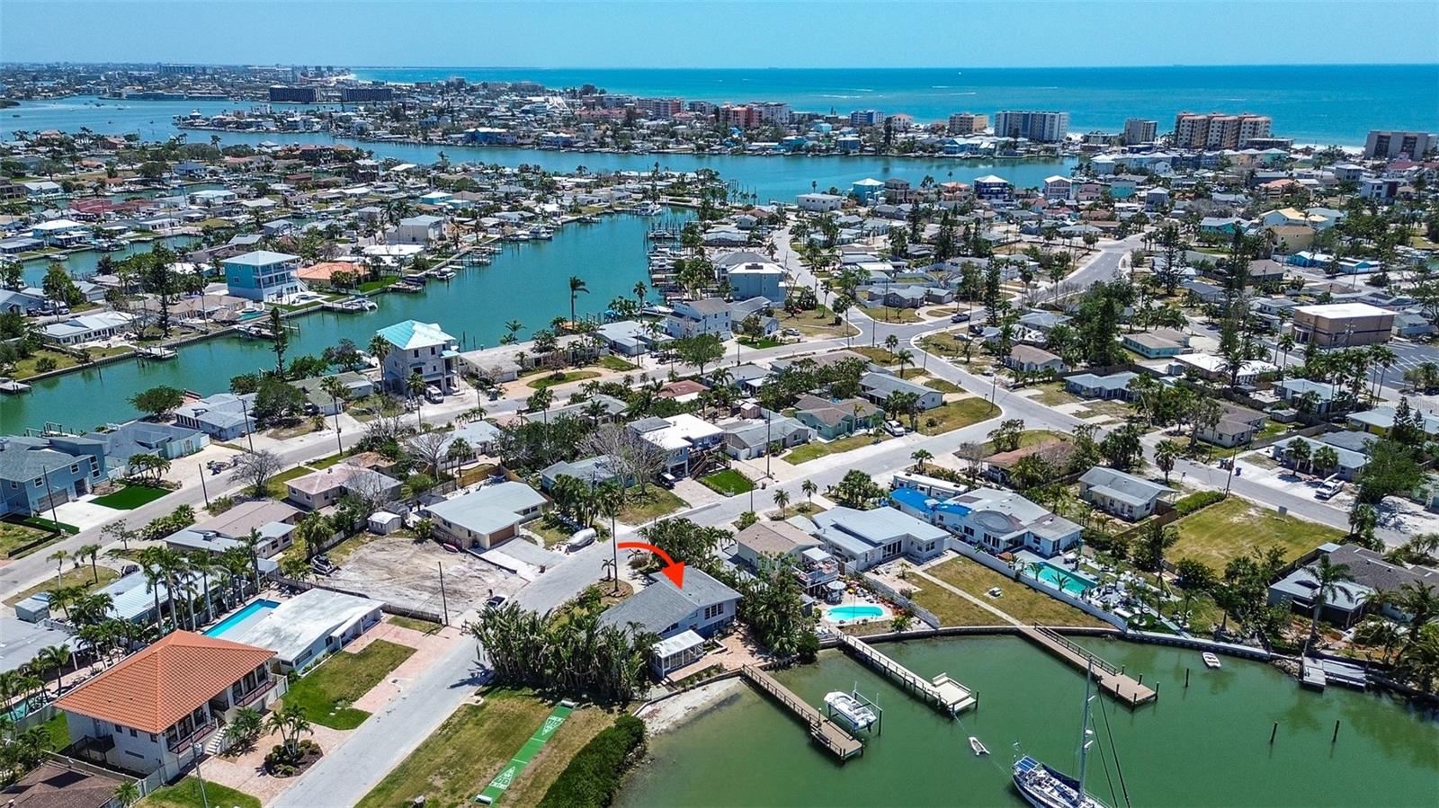 712 SUNSET COVE