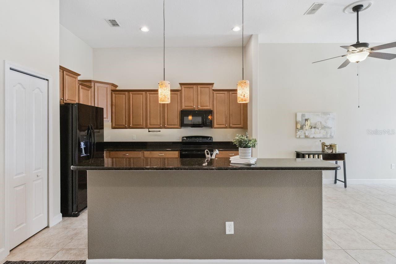 STONEYBROOK HILLS A - Residential Lease