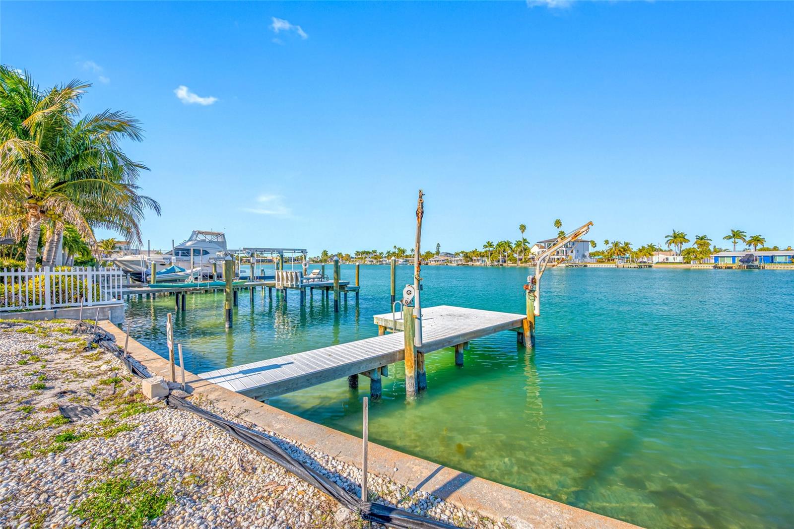 ISLE OF PALMS - Land