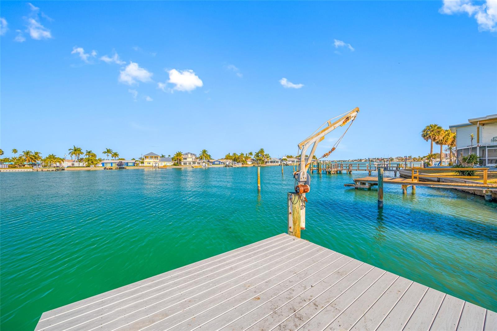 ISLE OF PALMS - Land