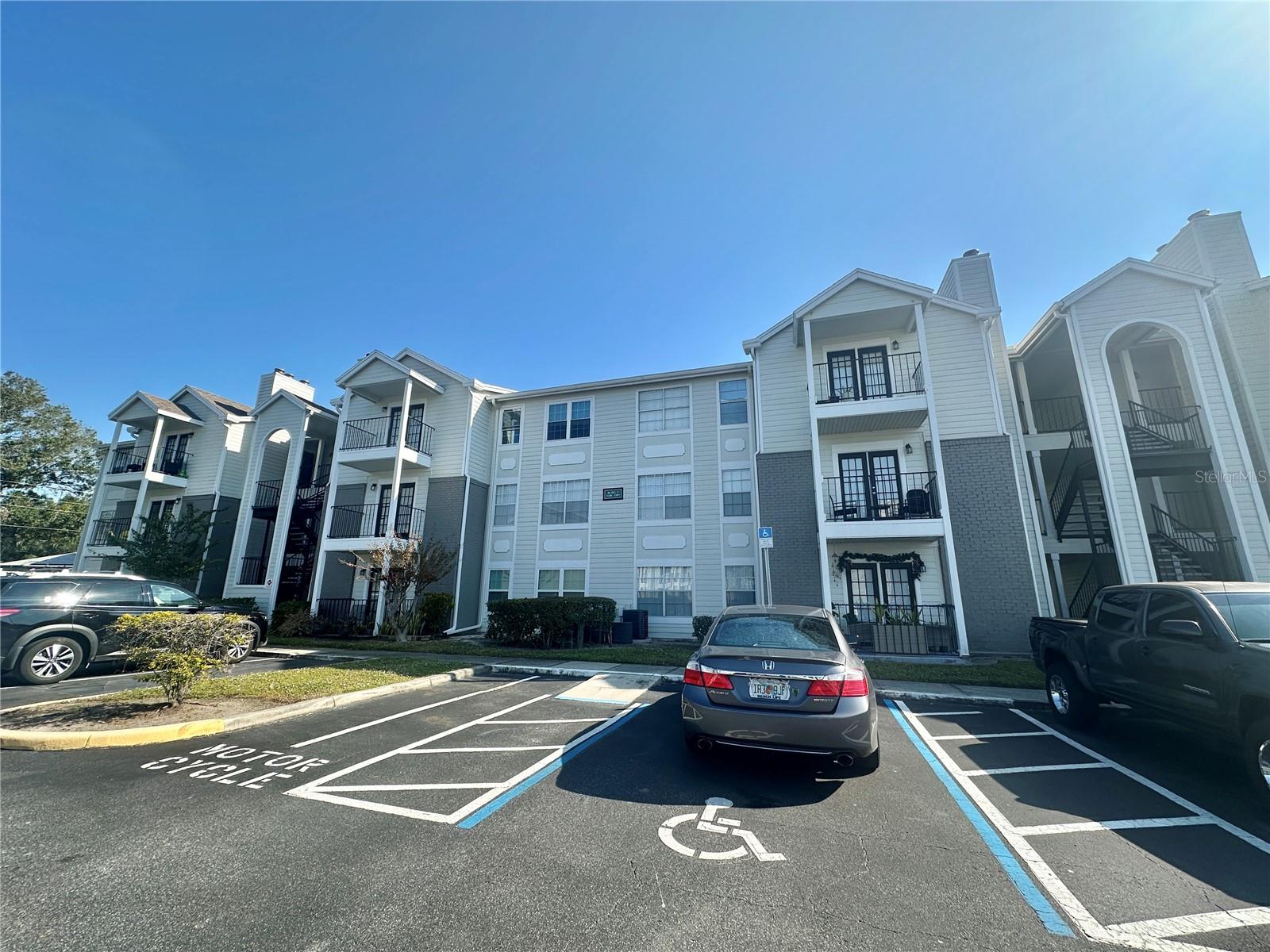 WATERFORD LNDG CONDO - Residential Lease