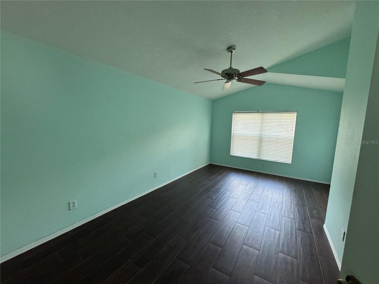 FISHHAWK RANCH PH 2 PRCL - Residential Lease