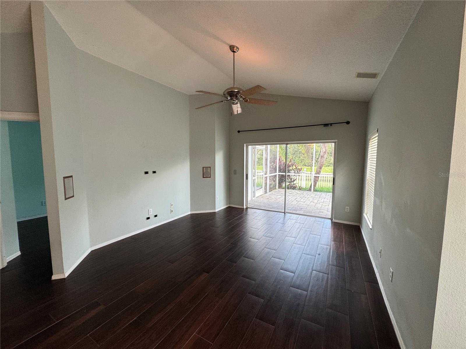 FISHHAWK RANCH PH 2 PRCL - Residential Lease