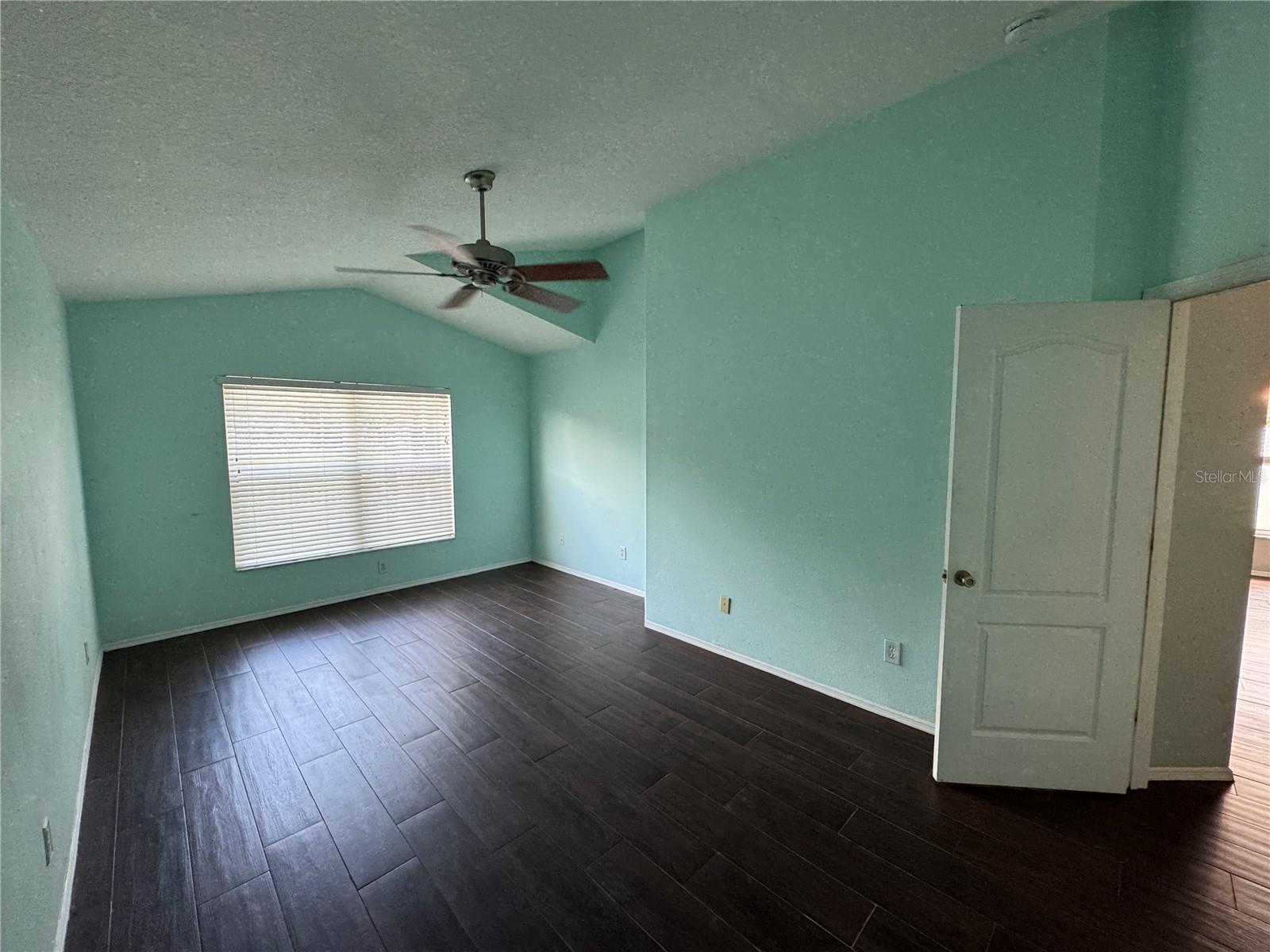 FISHHAWK RANCH PH 2 PRCL - Residential Lease