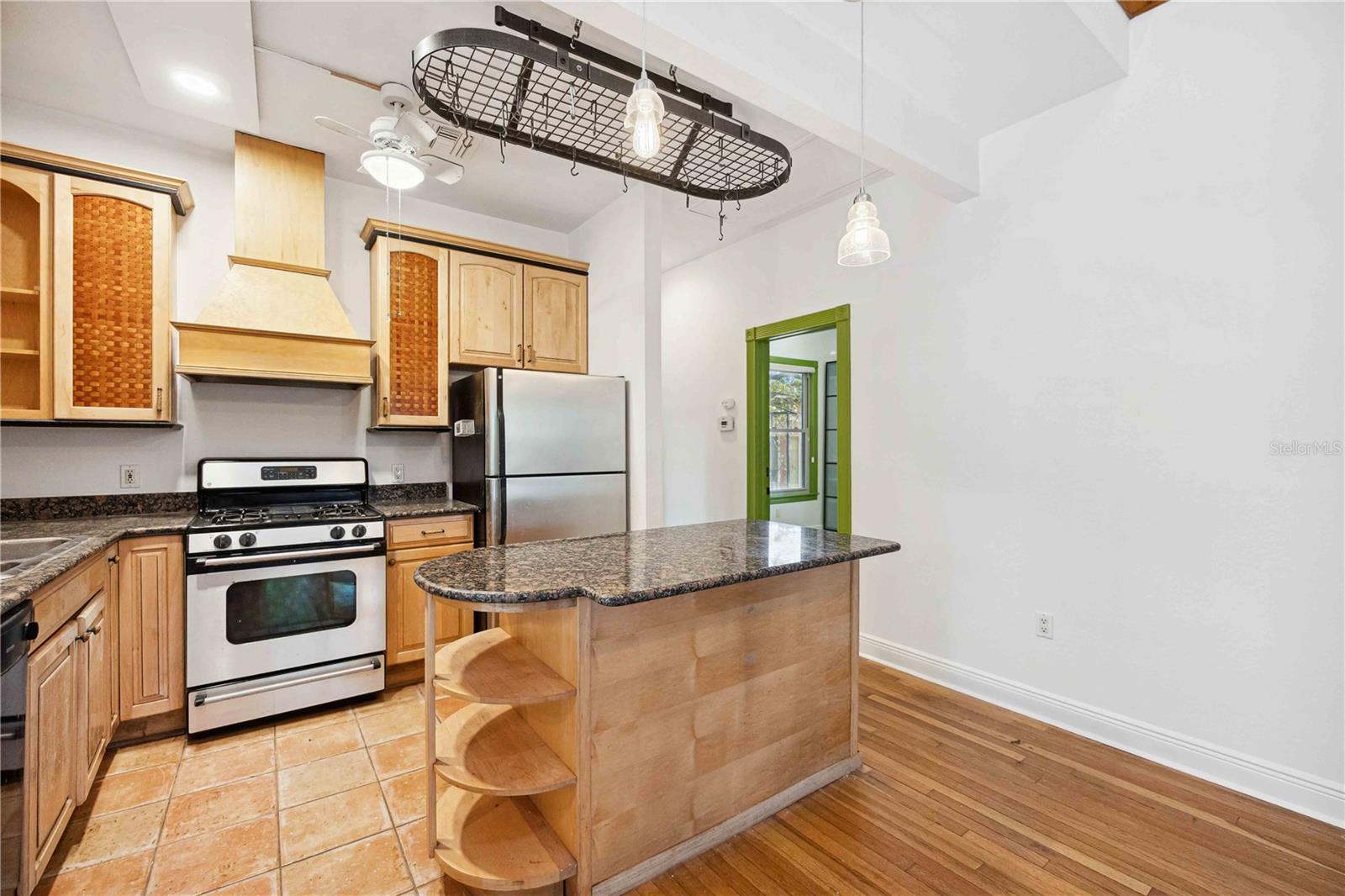 SCHINDLERS - Residential