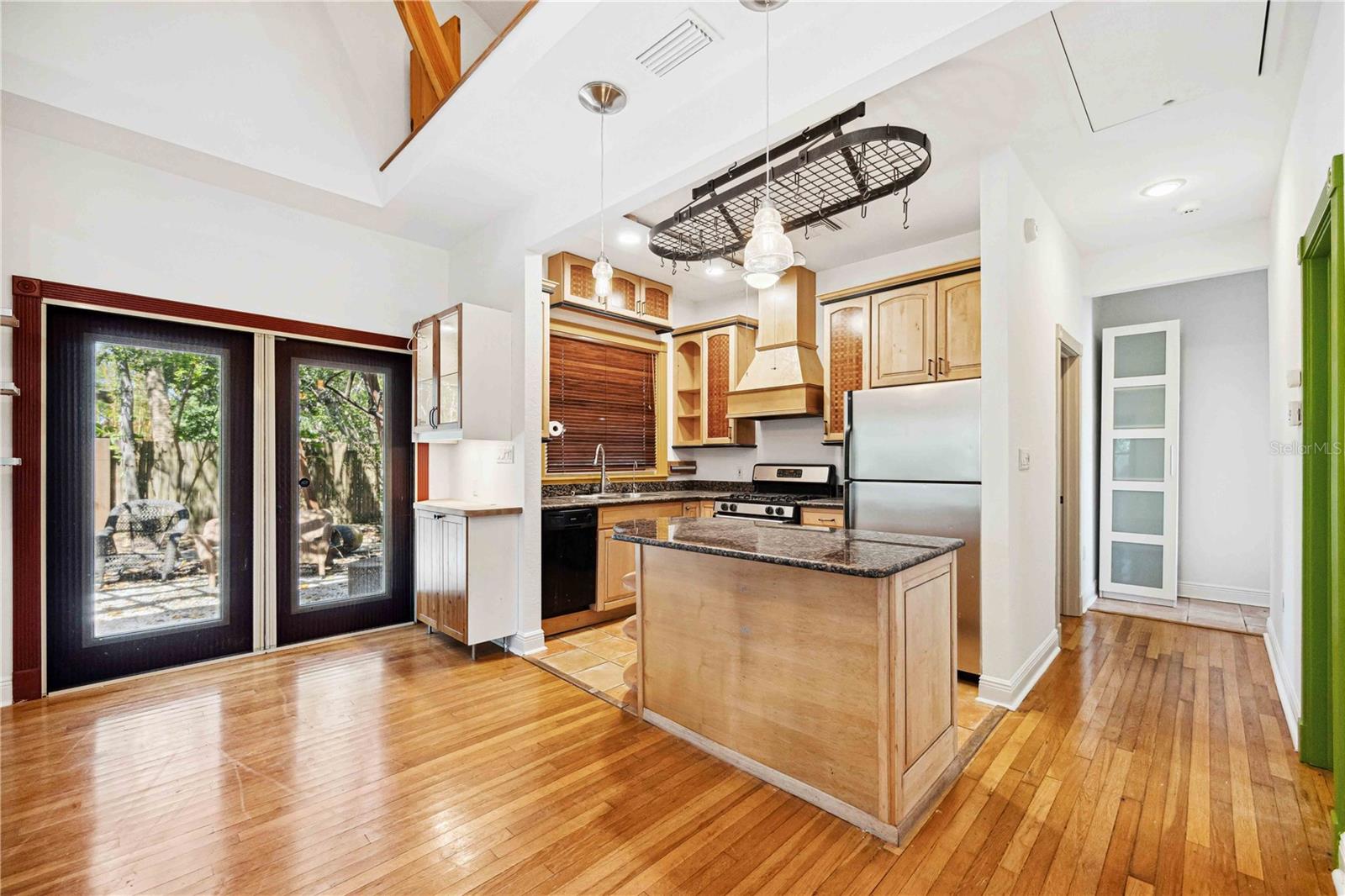 SCHINDLERS - Residential