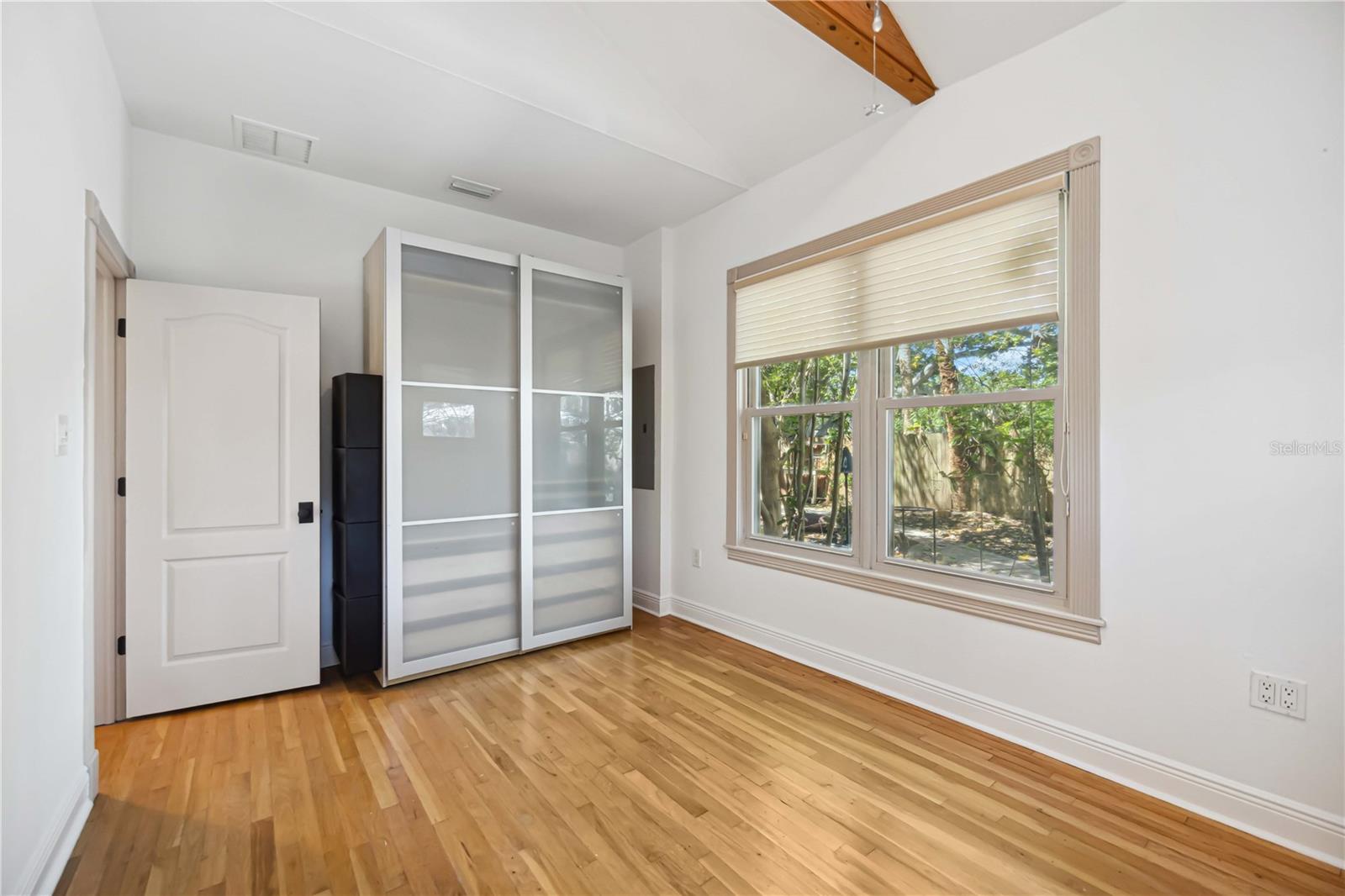 SCHINDLERS - Residential