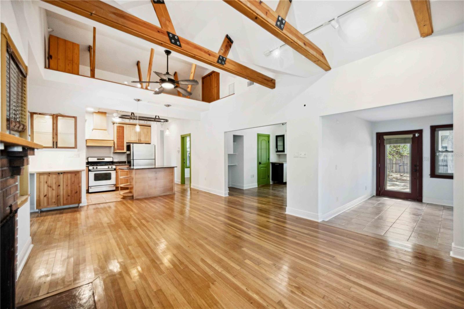 SCHINDLERS - Residential