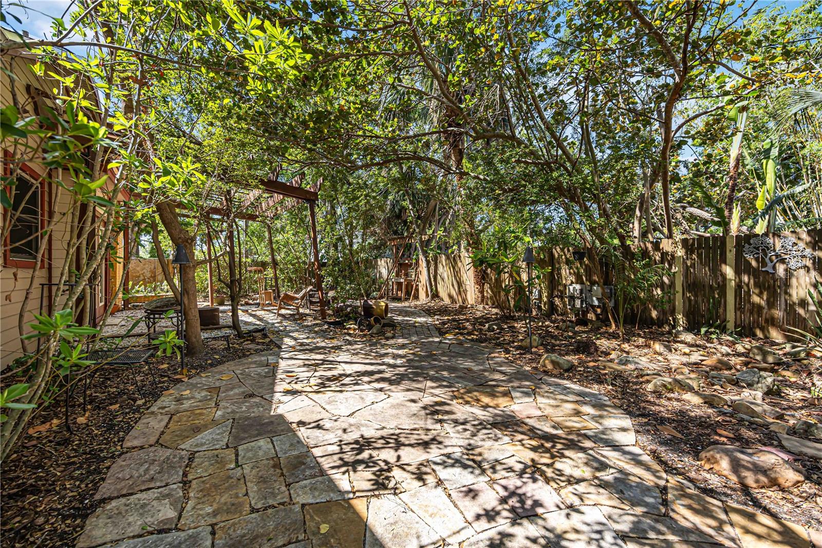 SCHINDLERS - Residential