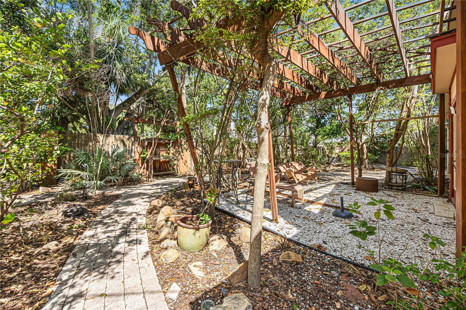 SCHINDLERS - Residential