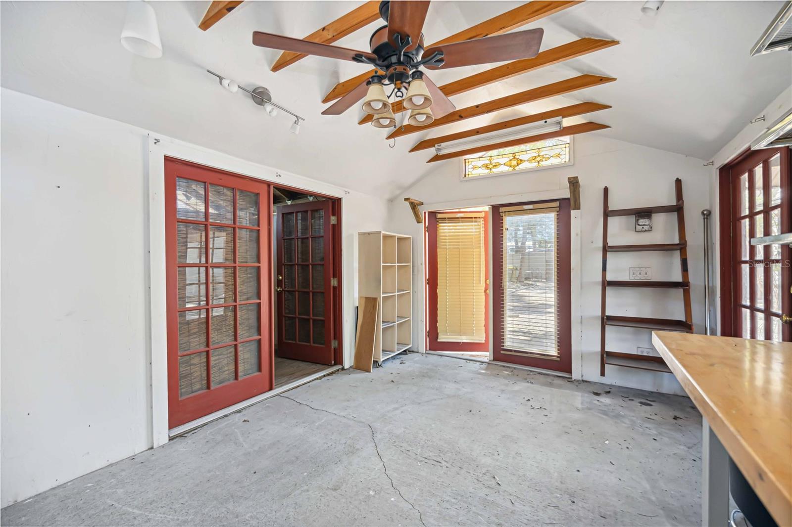 SCHINDLERS - Residential