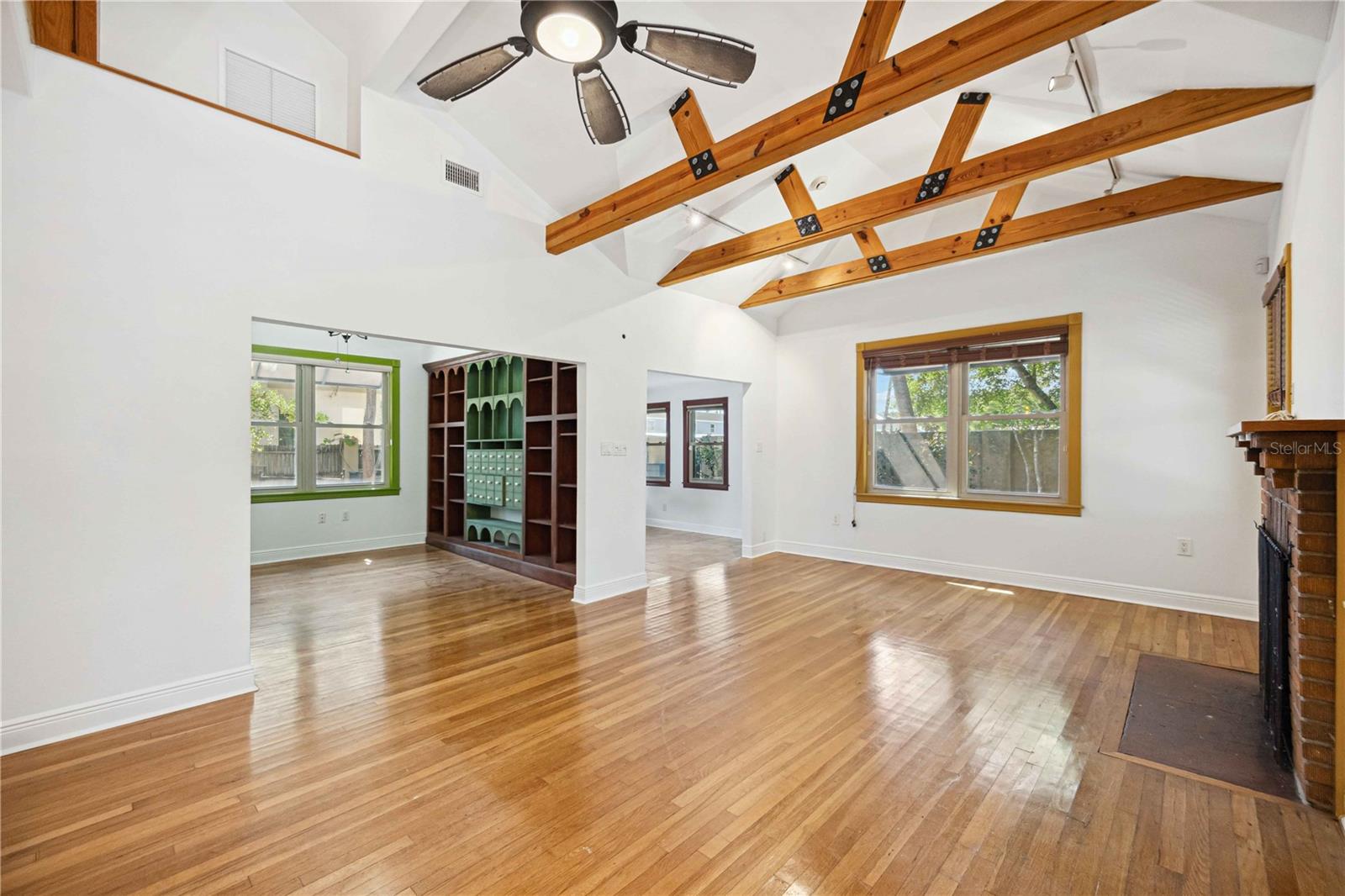 SCHINDLERS - Residential