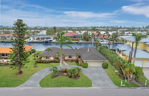 A home in LONGBOAT KEY