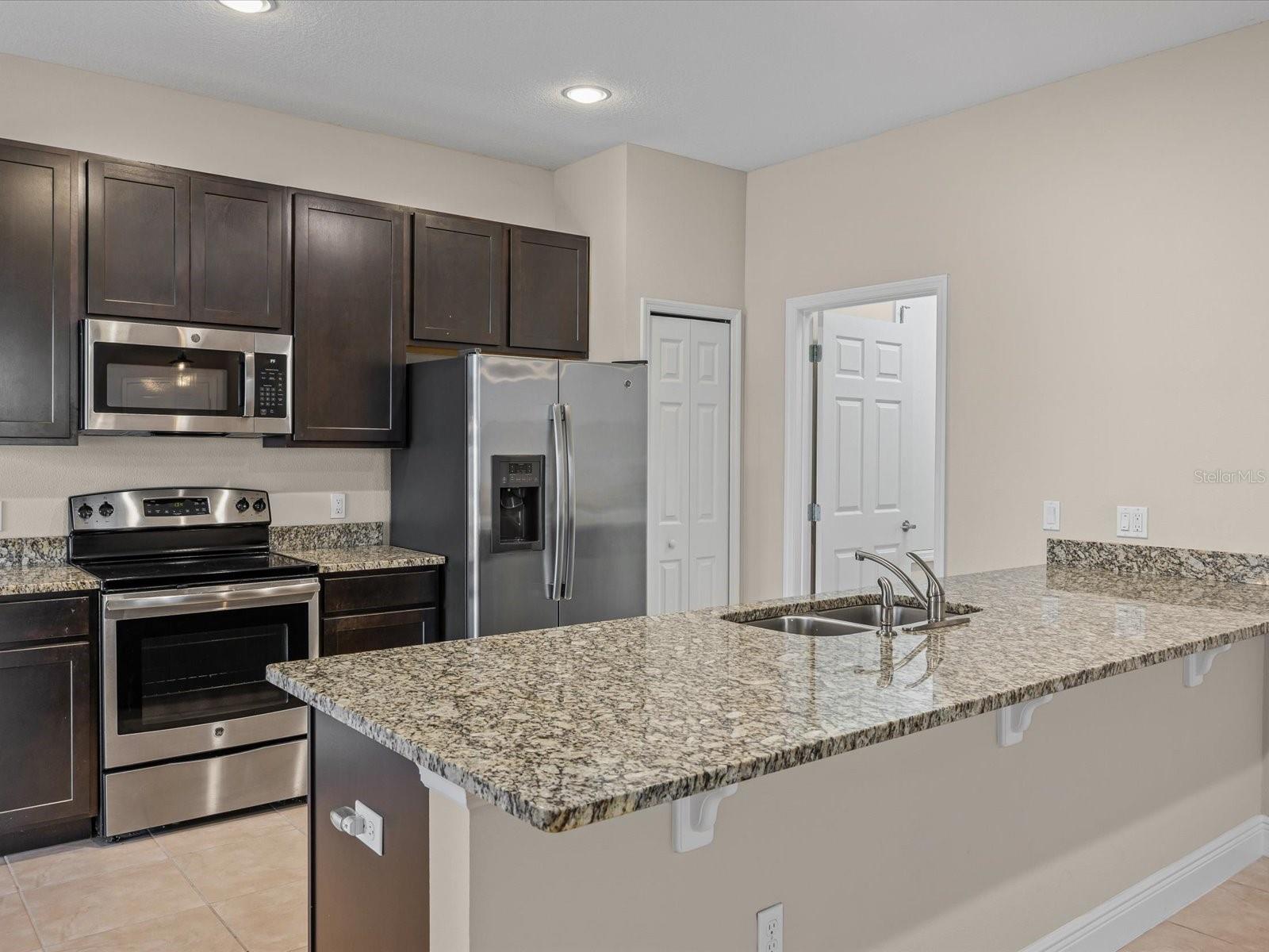 OAK RIDGE - Residential