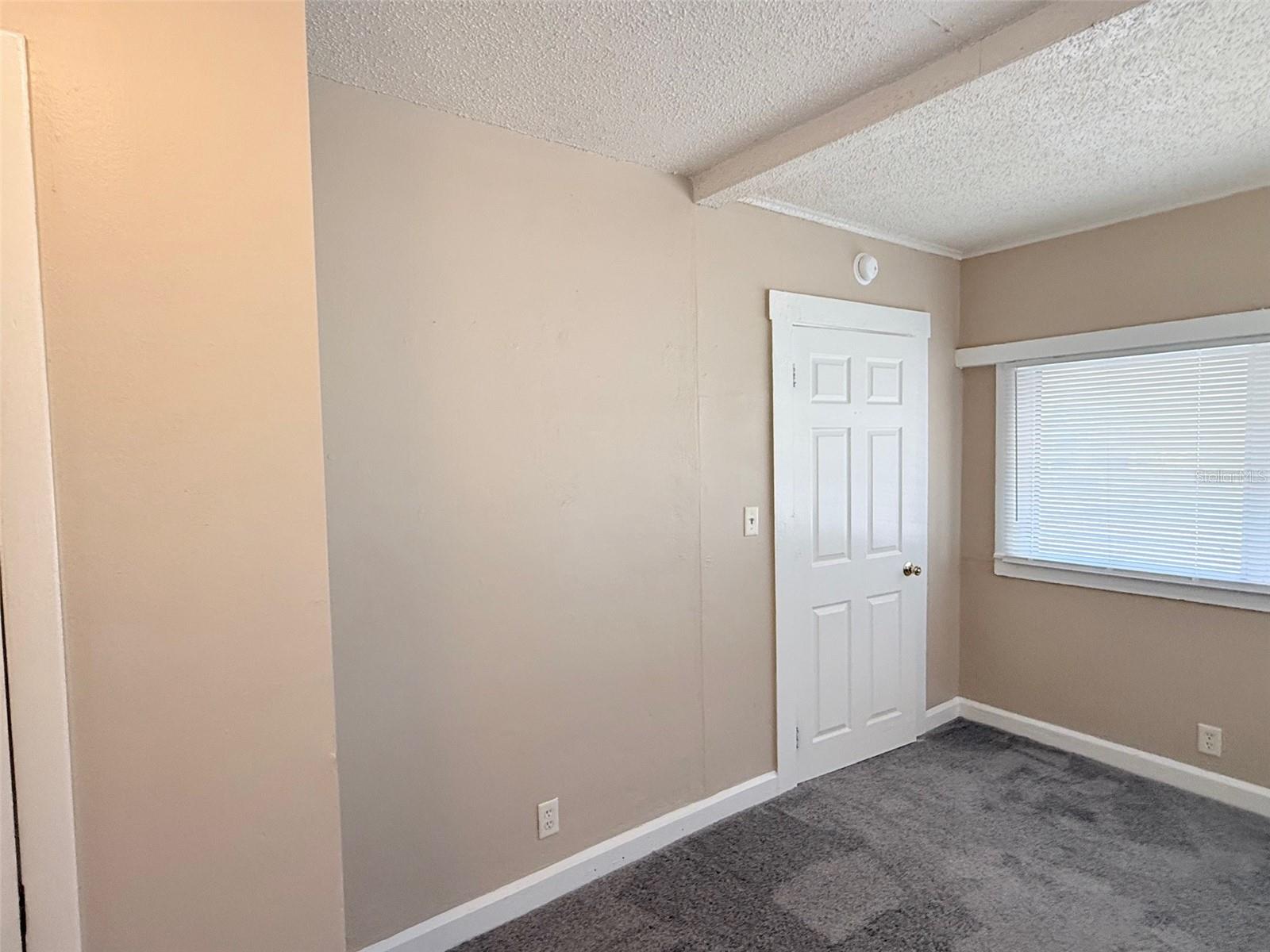 TAYLORS SUB - Residential Lease