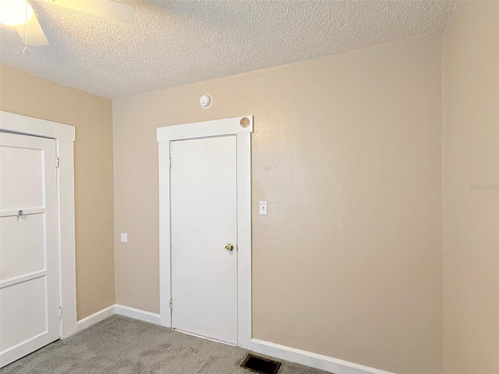 TAYLORS SUB - Residential Lease