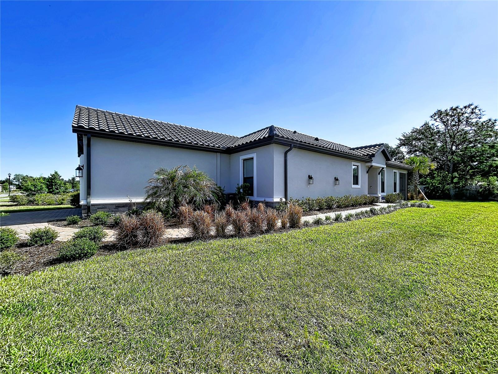 ESPLANADE/WIREGRASS RANCH PH - Residential