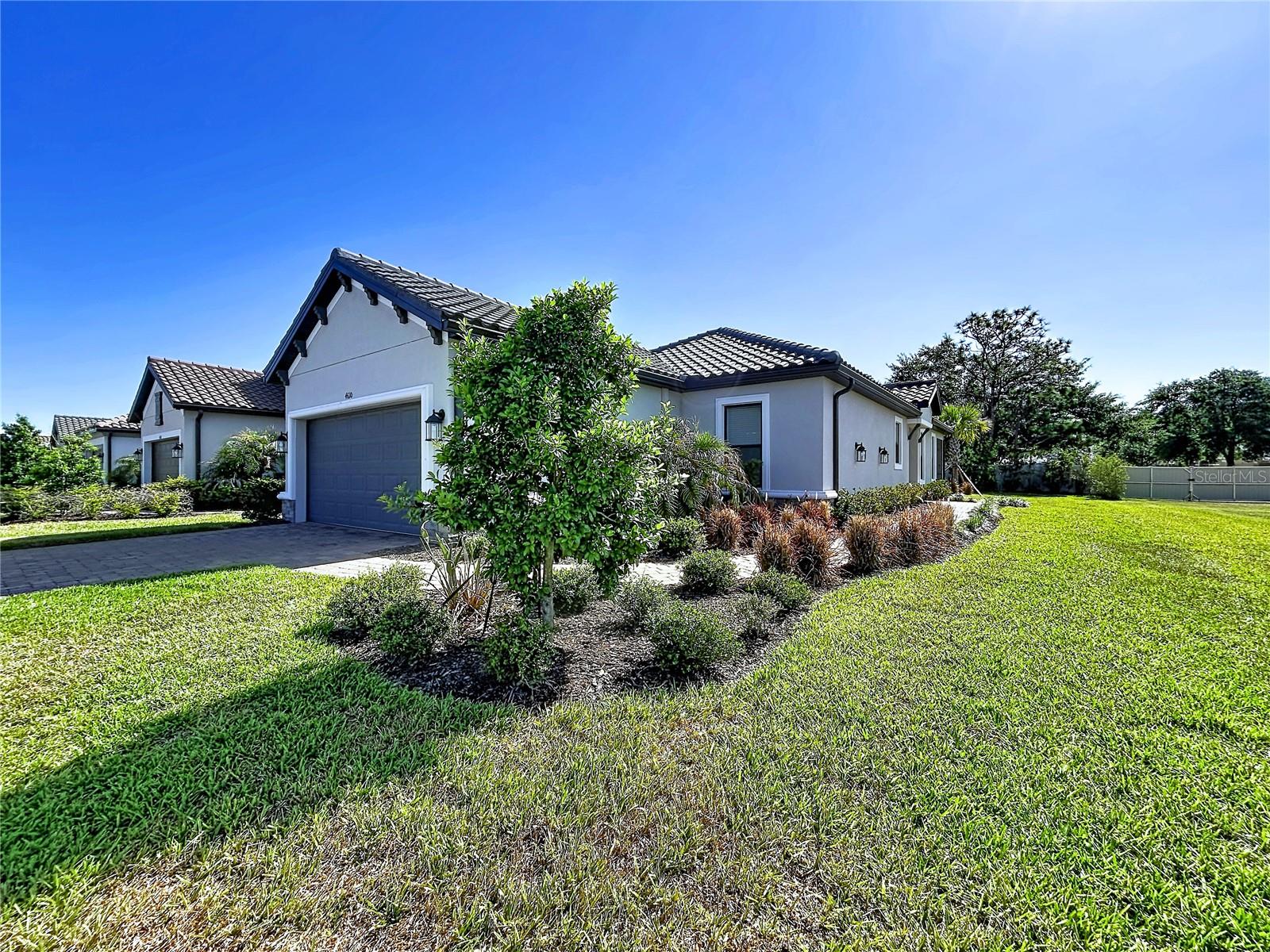 ESPLANADE/WIREGRASS RANCH PH - Residential