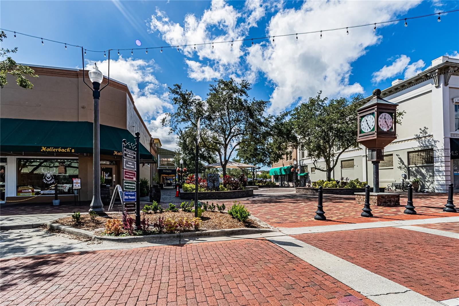 FULTON PARK - Residential